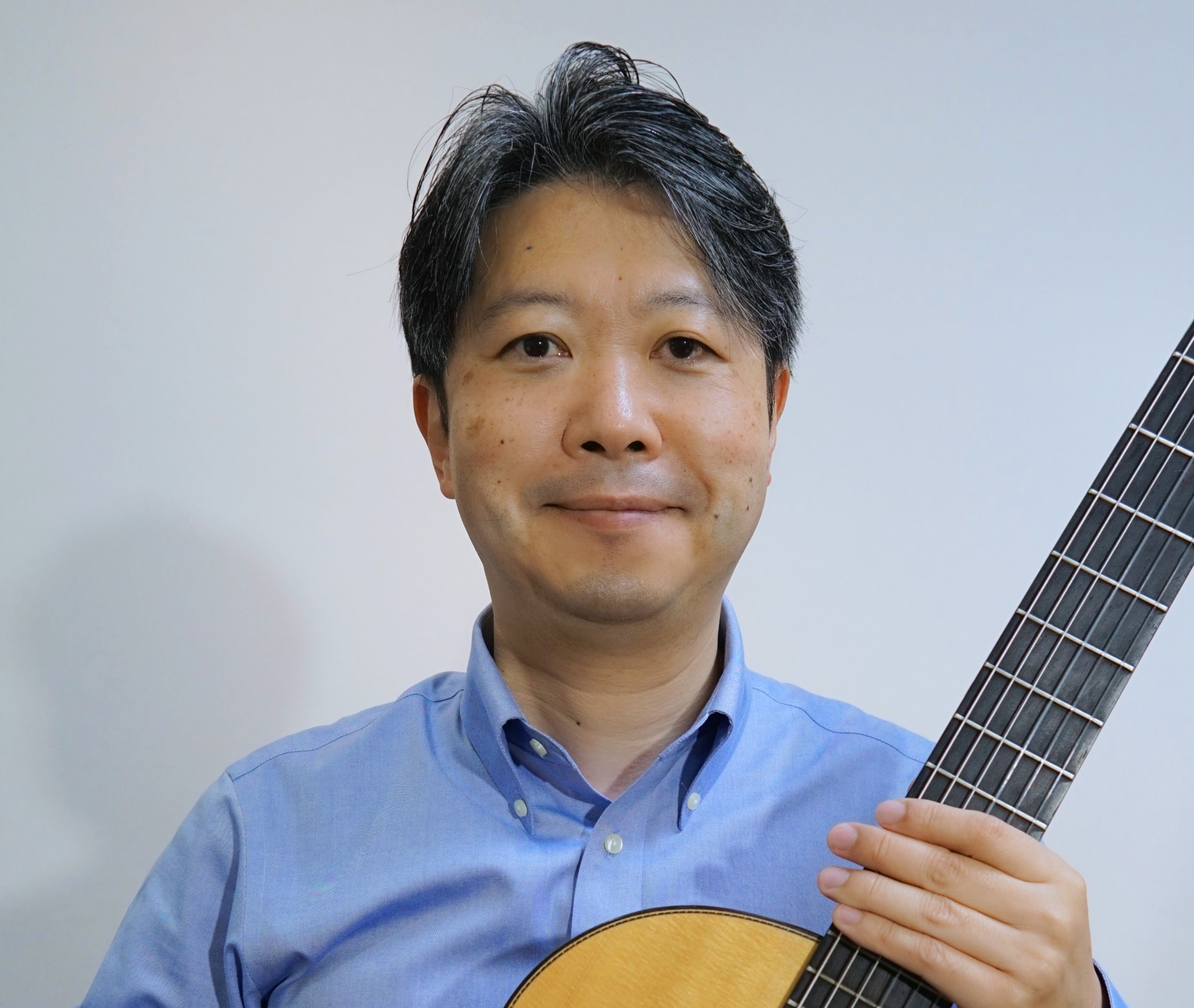 CONTENTS吉住 和宏（よしずみ かずひろ）　　担当曜日：月曜日講師プロフィール吉住先生へインタビュー吉住先生からメッセージコース概要お問い合わせ吉住 和宏（よしずみ かずひろ）　　担当曜日：月曜日 講師プロフィール 吉住 和宏（よしずみ かずひろ） スペインや南米の現役音楽大学教授を何人も日本 […]
