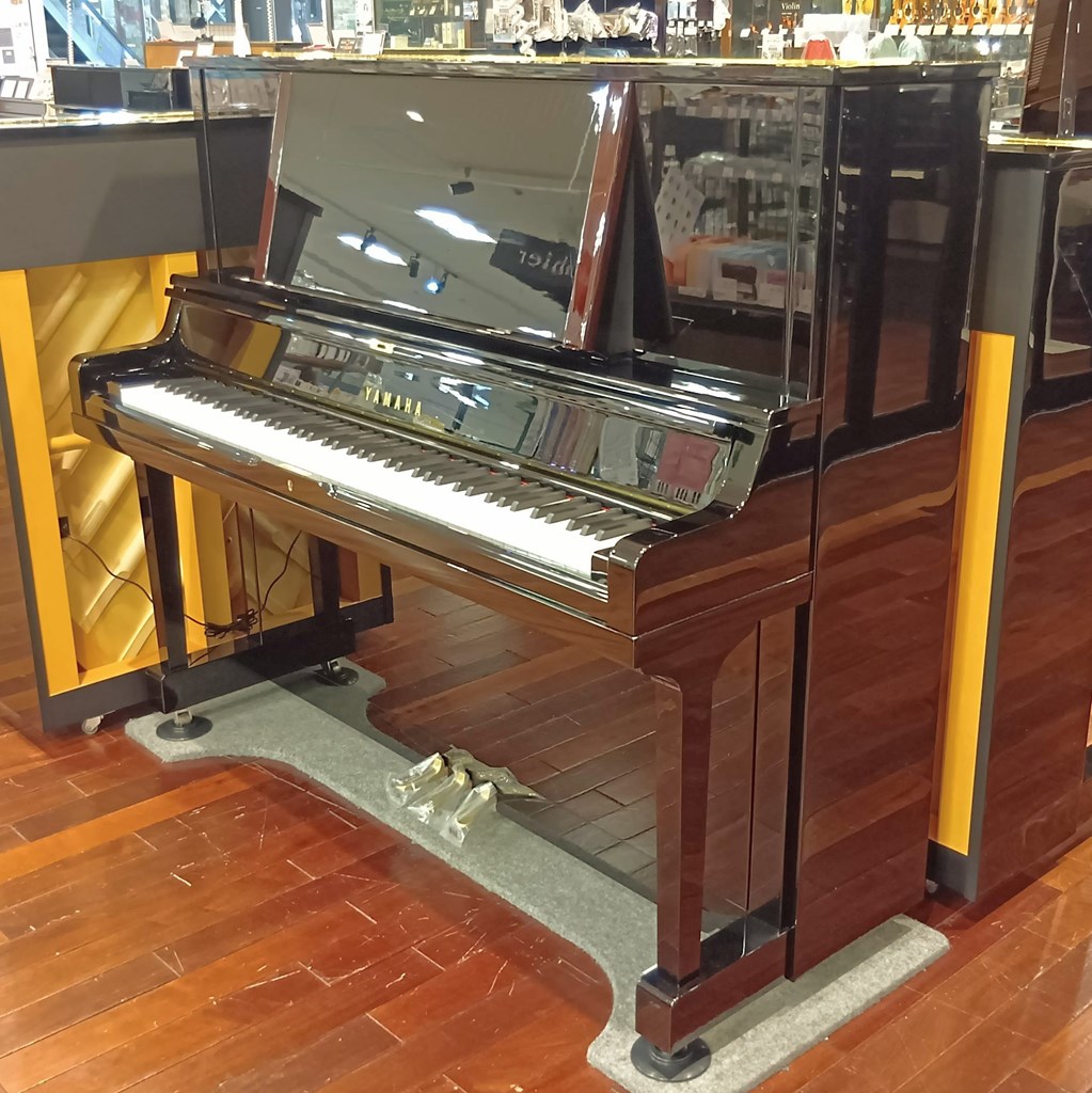 新品アップライトピアノYAMAHA　YUS5