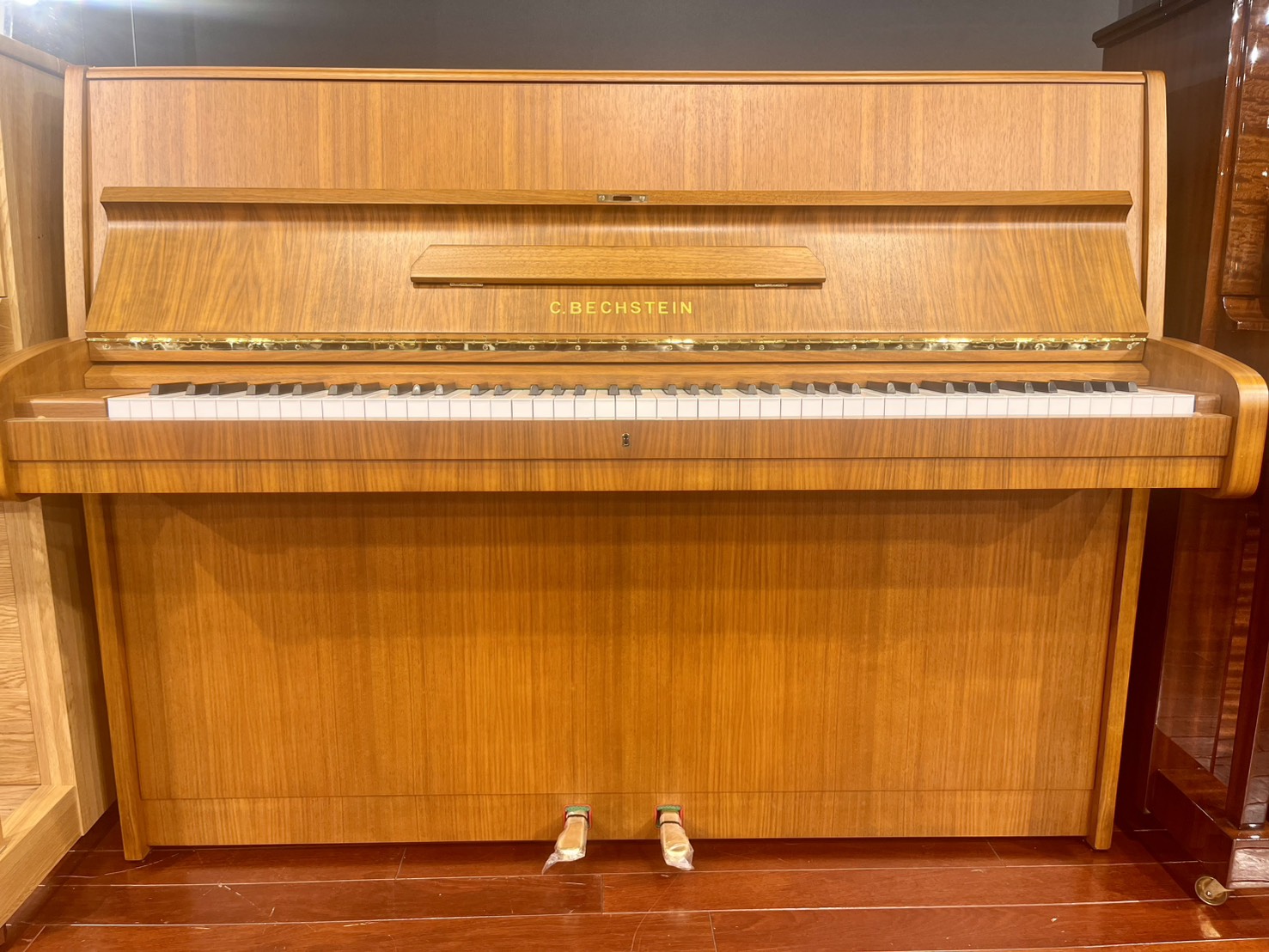 中古アップライトピアノC.BECHSTEIN　12N
