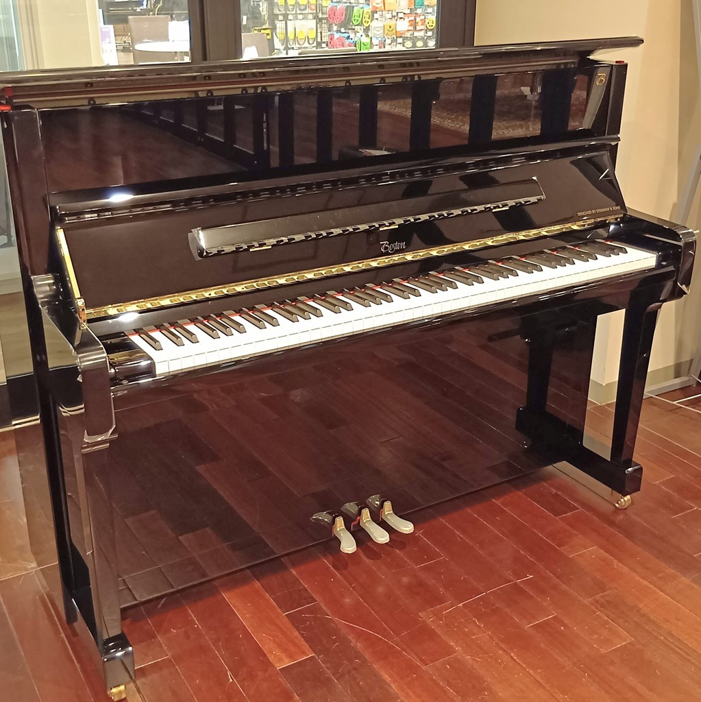 新品アップライトピアノBoston　UP118E PE/EP