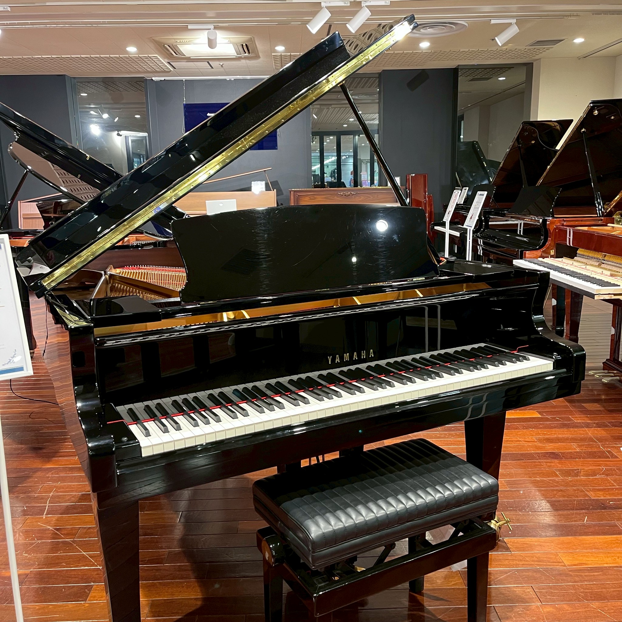 グランドピアノ【期間限定展示】YAMAHA S3X