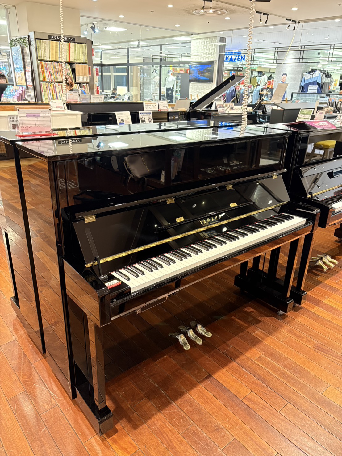 新品アップライトピアノYAMAHA　b121TC3