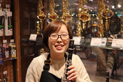 スタッフ写真 音楽教室 新井
