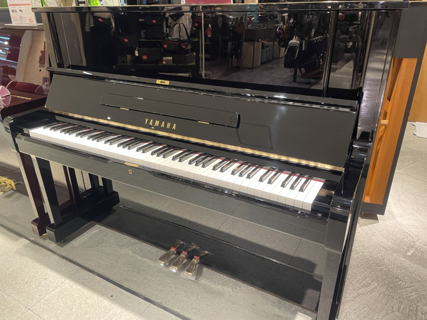 吉祥寺パルコ店　中古アップライトピアノYAMAHA　中古YUS　1982年製