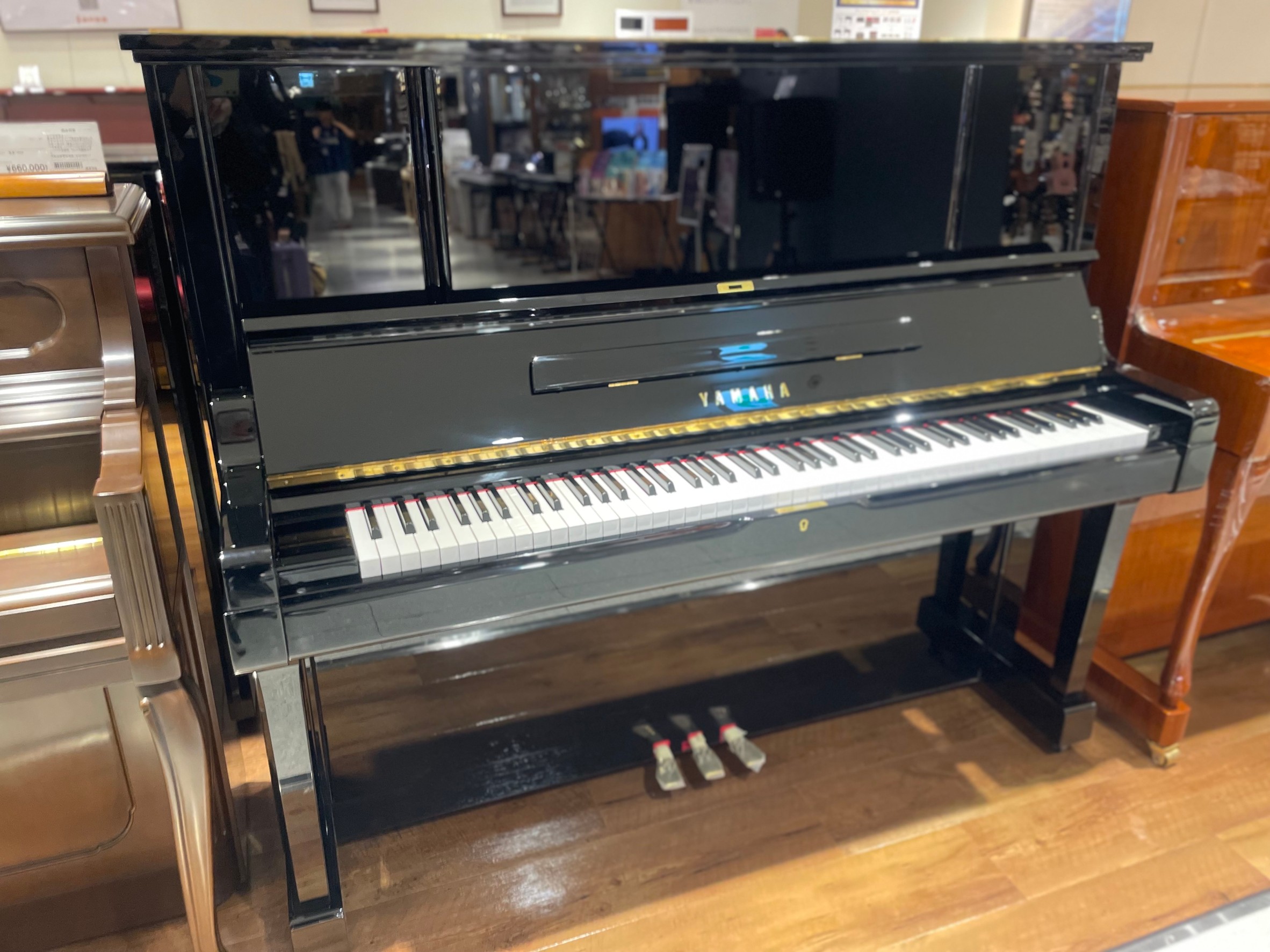 吉祥寺パルコ店　中古アップライトピアノYAMAHA　中古 UX3　1989年製