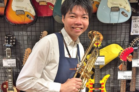 スタッフ写真 店長 石井