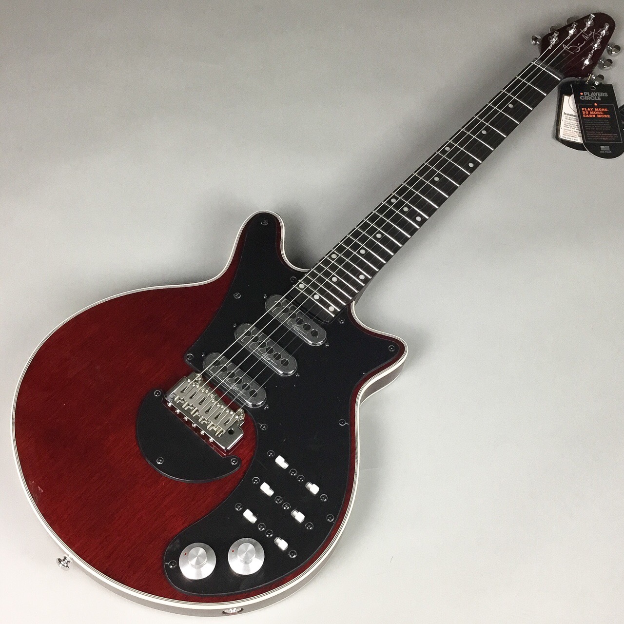 *Brian May Guitars入荷しました！ **人気で品薄の1本『ボヘミアンラプソディ』で話題沸騰となったギターが入荷！ ***Brian May Red Special |*メーカー|*型名|*販売価格（税込）| |Brian May Red Special|Brian May Red S […]