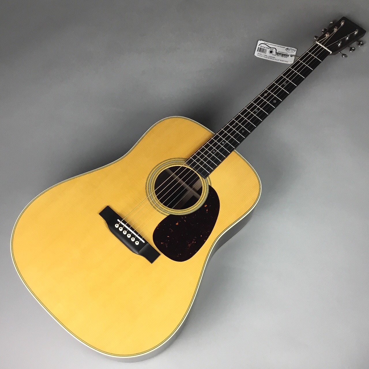 *Martin D-28 Standard 入荷しました！ **憧れのギター！なんとFISHMANのピックアップ付きでこのお値段！大変お得です！ ***D-28 Standard |*メーカー|*型名|*カラー|*販売価格（税込）| |Martin|D-28 Standard|NAT|[!SOLDO […]