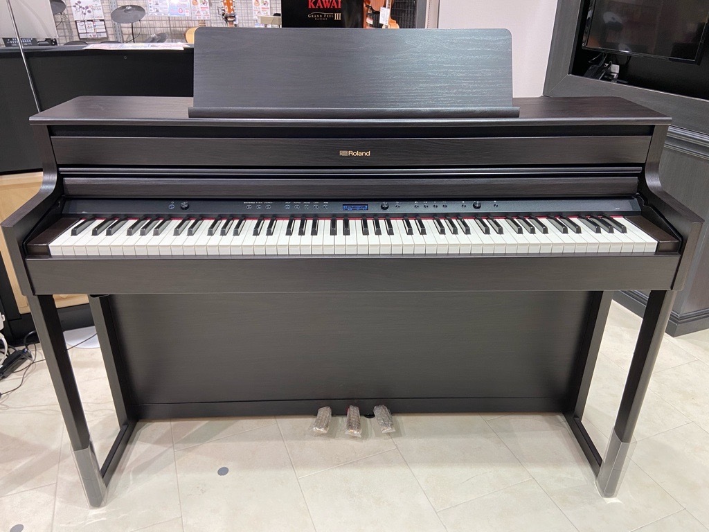 【電子ピアノ特価情報】Roland/HP704 DRS 人気商品が1台限りの価格で手に入る！
