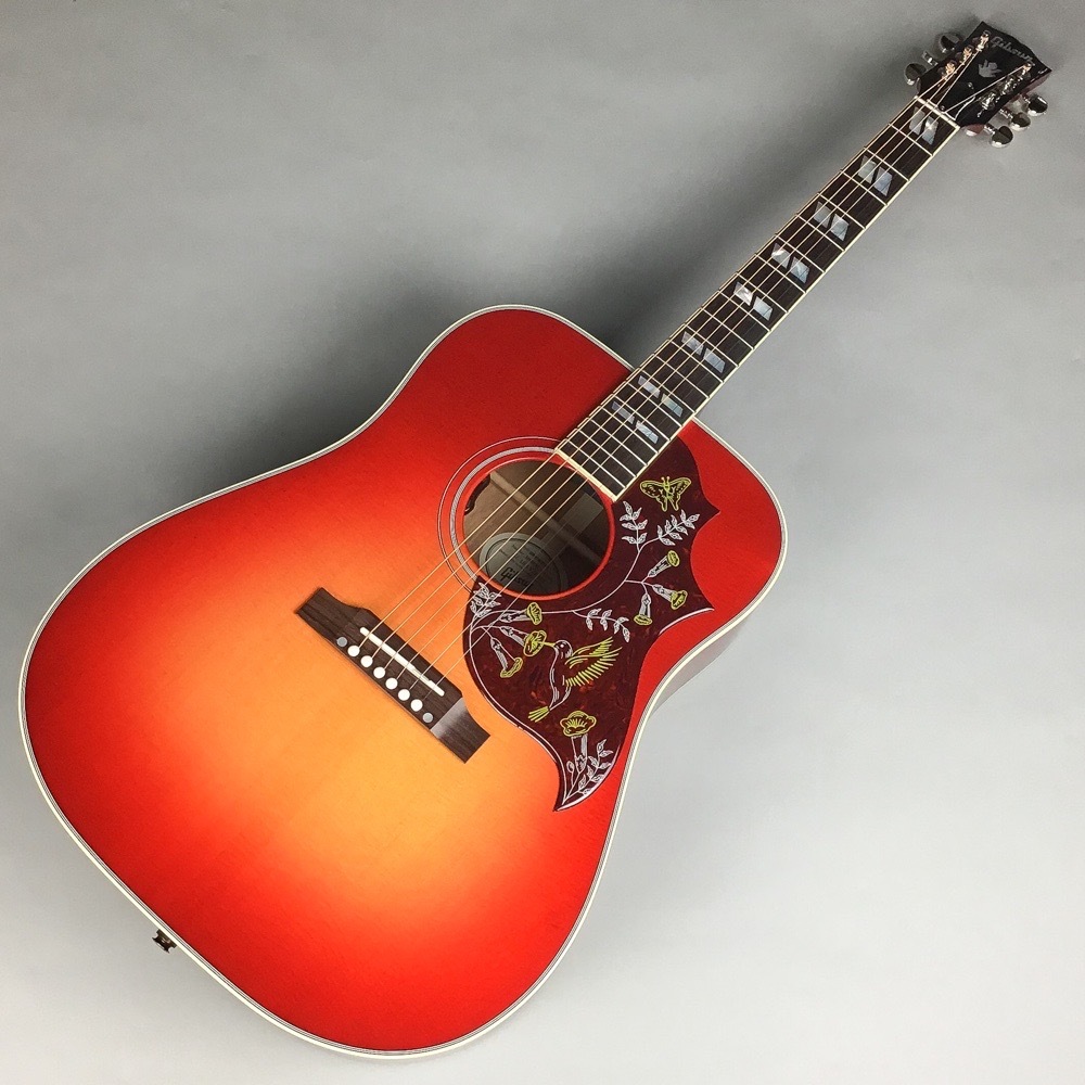 *・Hummingbird 2019/Vintage Cherry Sunburst【ラスト1本限定価格】 |*メーカー|*品番|*販売価格(税込)|*コメント| |Gibson|HUMMING BIRD 2019|[!￥381,843!]|バックに小さな打痕有り。華やかなルックスとダイナミックなサ […]