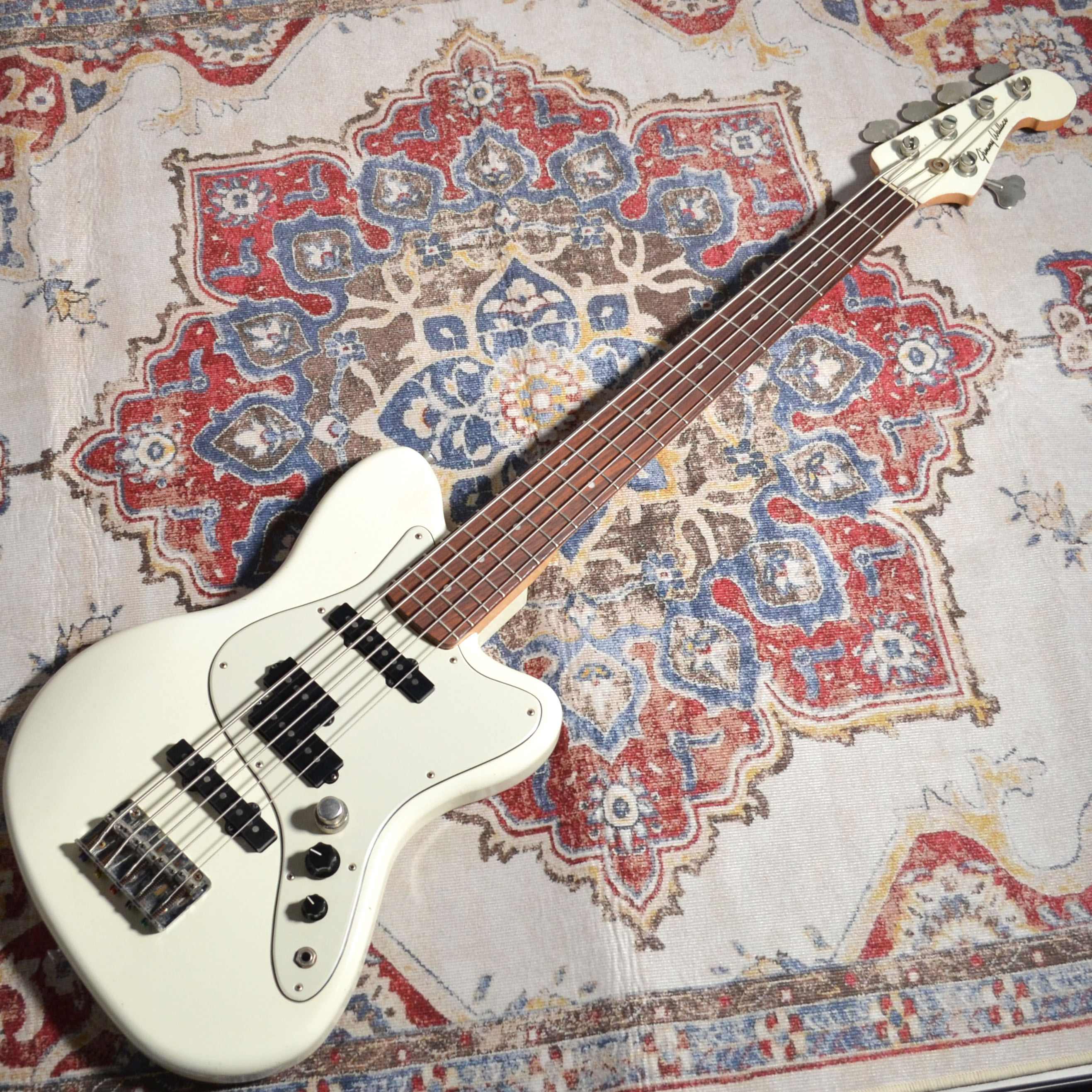 Jimmy WallaceCORRAL 5 Bass Olympic White