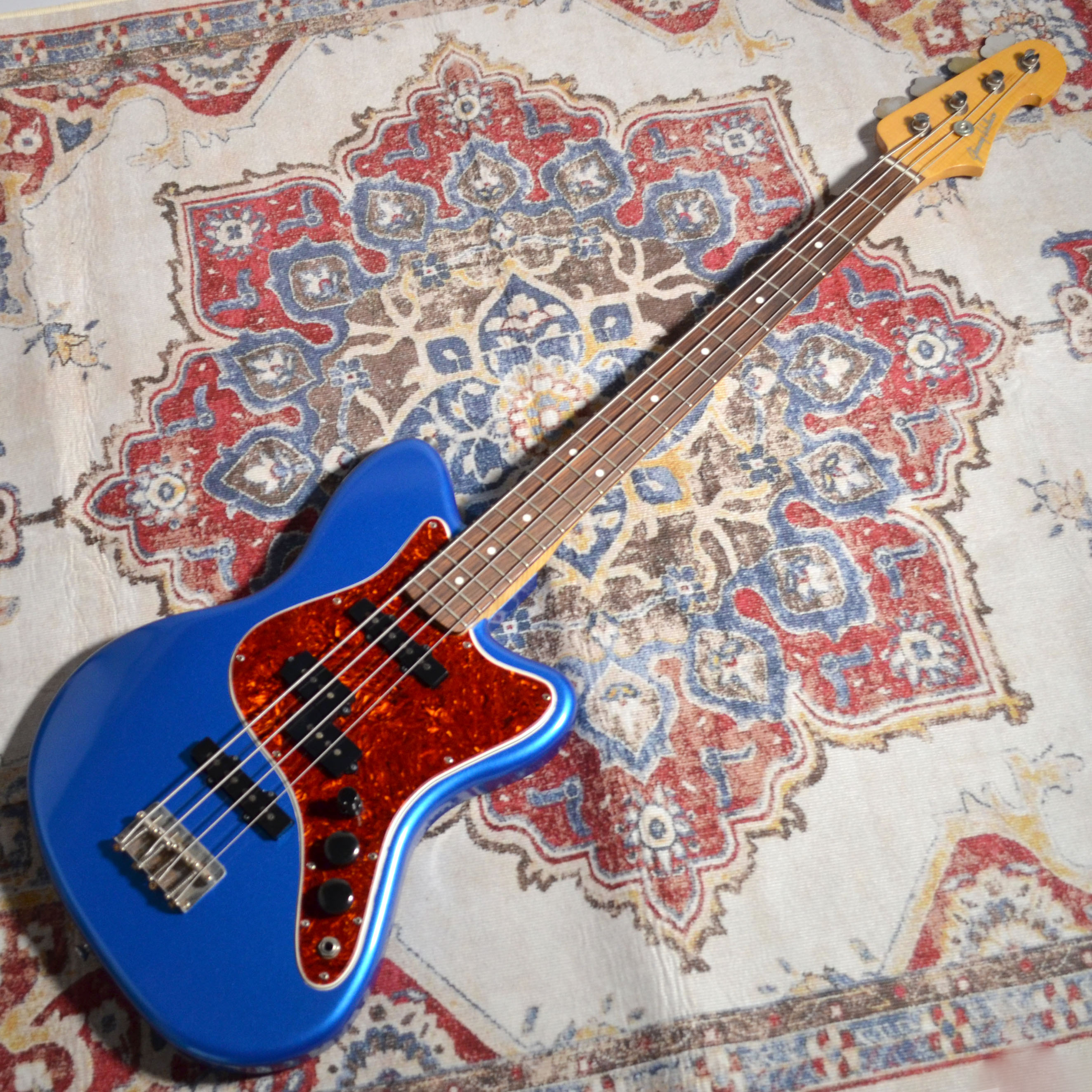 Jimmy WallaceCORRAL Bass Lake Placid Blue