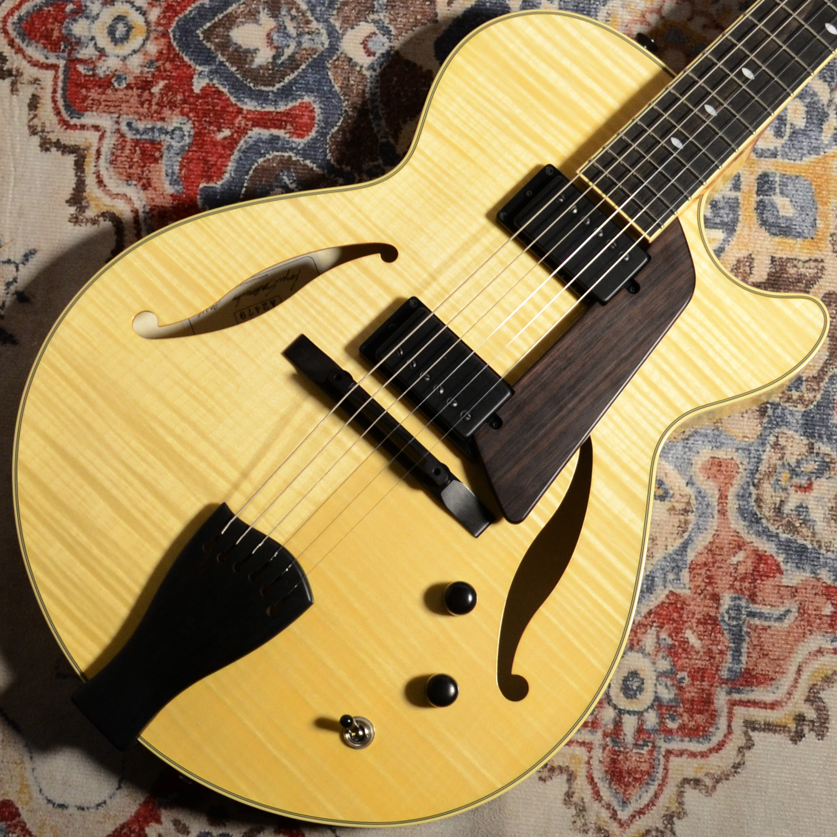 フルアコギターSadowsky LS-15 Vintage Amber　＃A2478