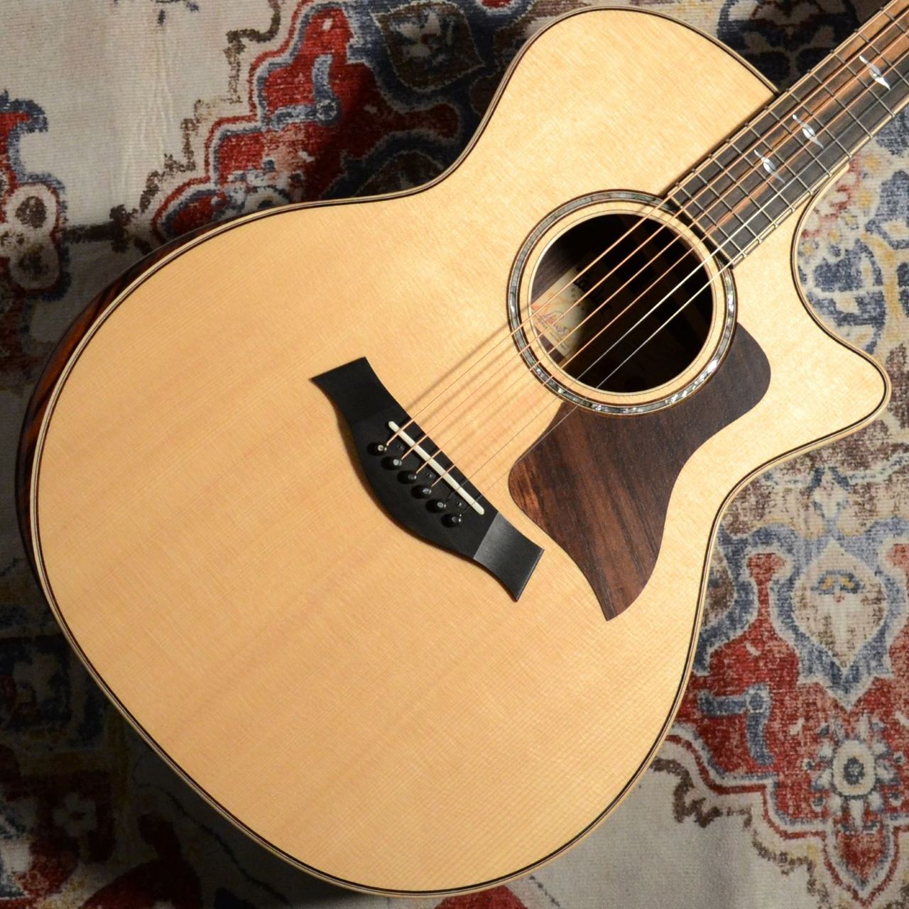 アコースティックギター814ce J-Spec