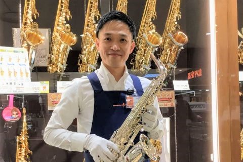 スタッフ写真 店長/ピアノ&ギター&管楽器上級アドバイザー、防音&音楽教室アドバイザー 谷中
