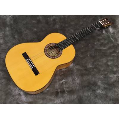 【クラシックギター入荷情報】スペイン製RAIMUNDO(レイモンド)ギターの限定モデルを一挙ラインナップしております！｜島村楽器 錦糸町マルイ