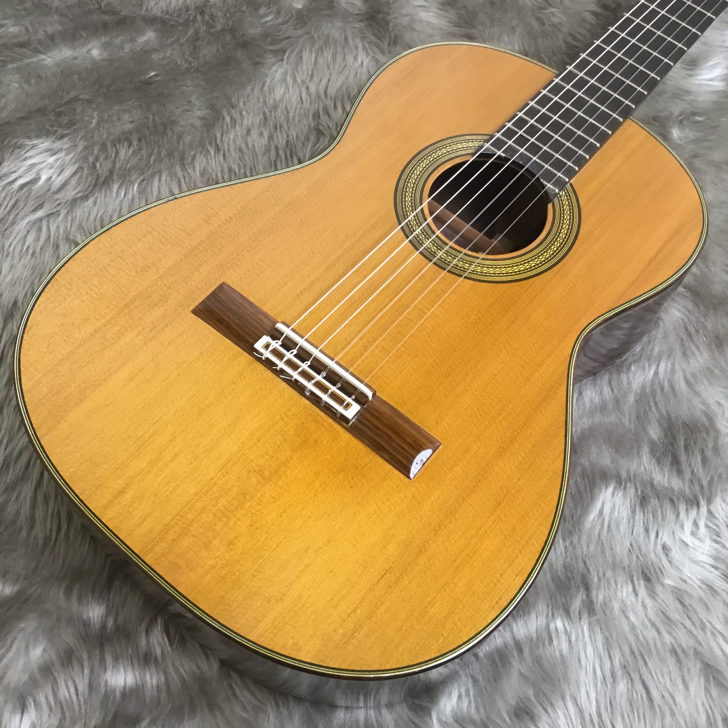 横尾 俊佑2020年製 PRELUDE 杉 / ローズ 630mm
