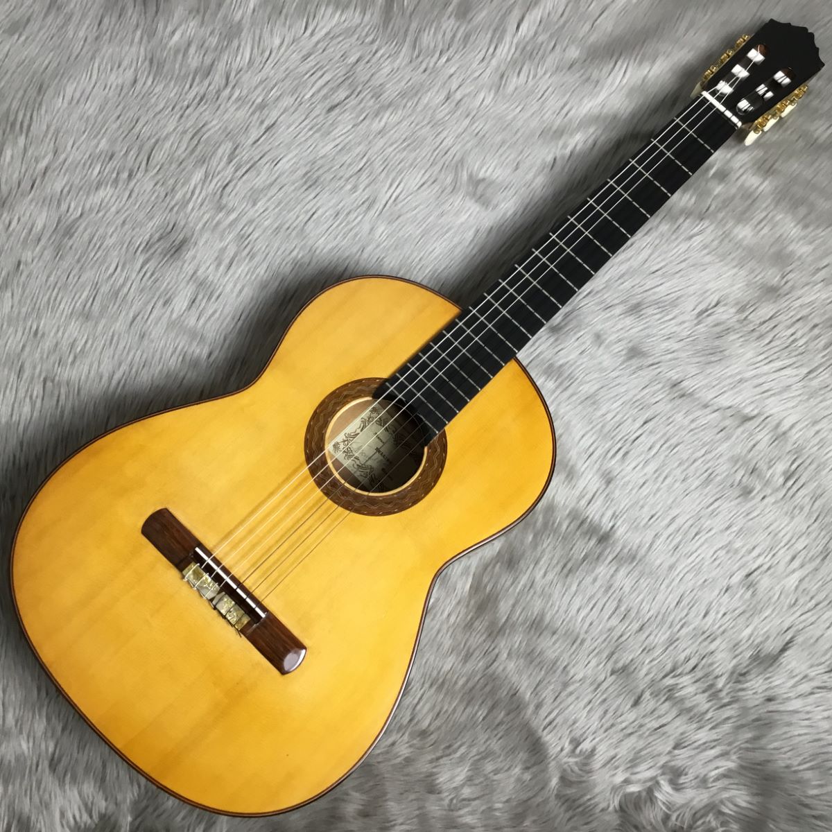 Manuel Bellido2006年製 フラメンコギター・松/シープレス ※650mm