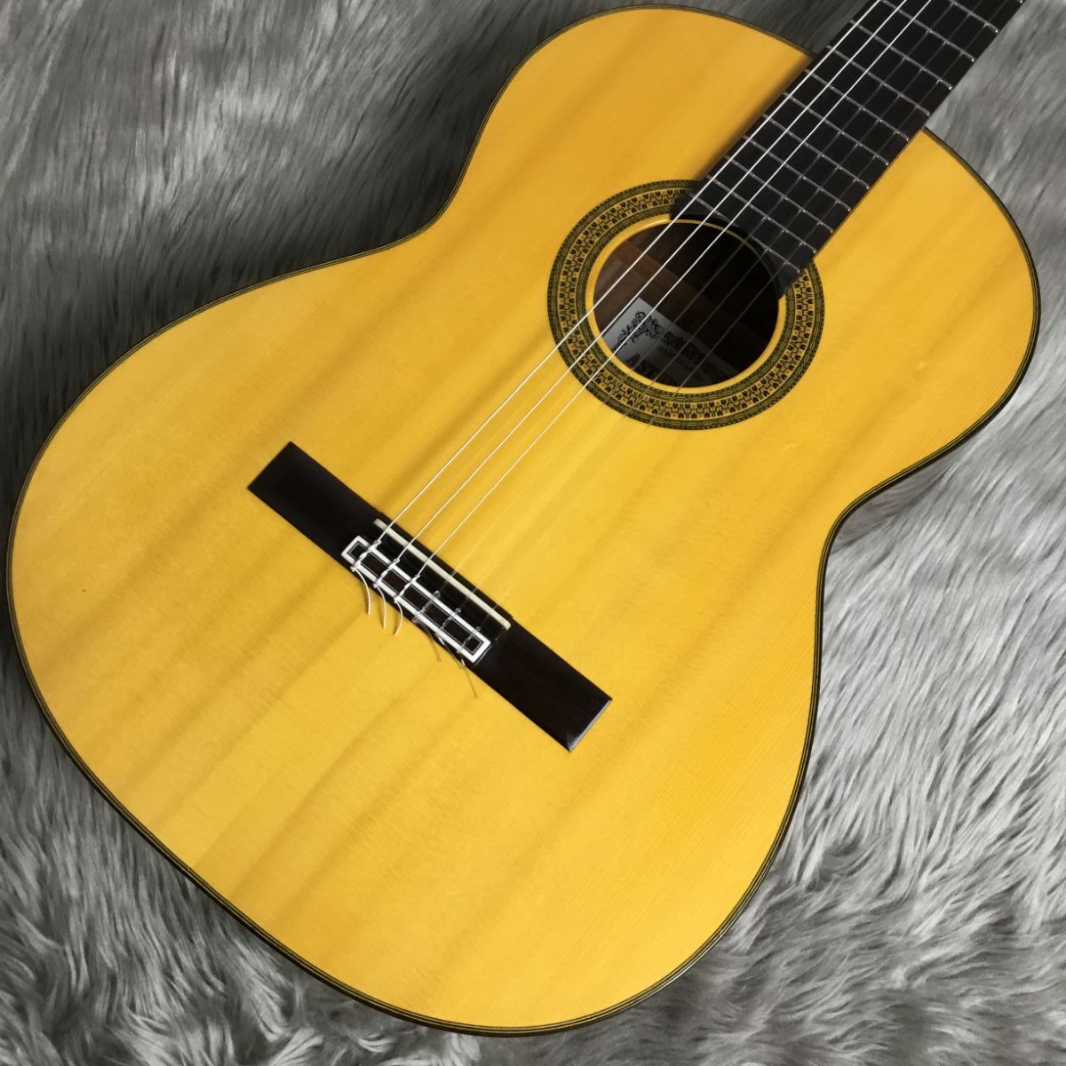 ASTURIASPRELUDE 松 / ローズウッド