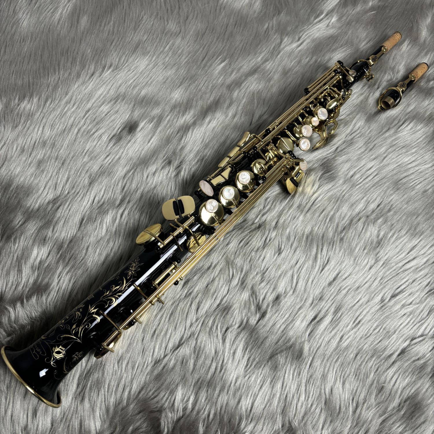 H.SelmerSERIE-III W/E 【ブラックラッカー】