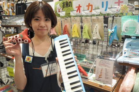 スタッフ写真 教育楽器 福田