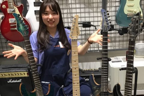 スタッフ写真 楽譜/ファンシーグッズ 松村
