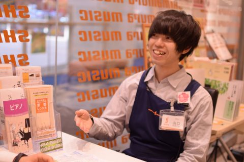 スタッフ写真 教室 山口