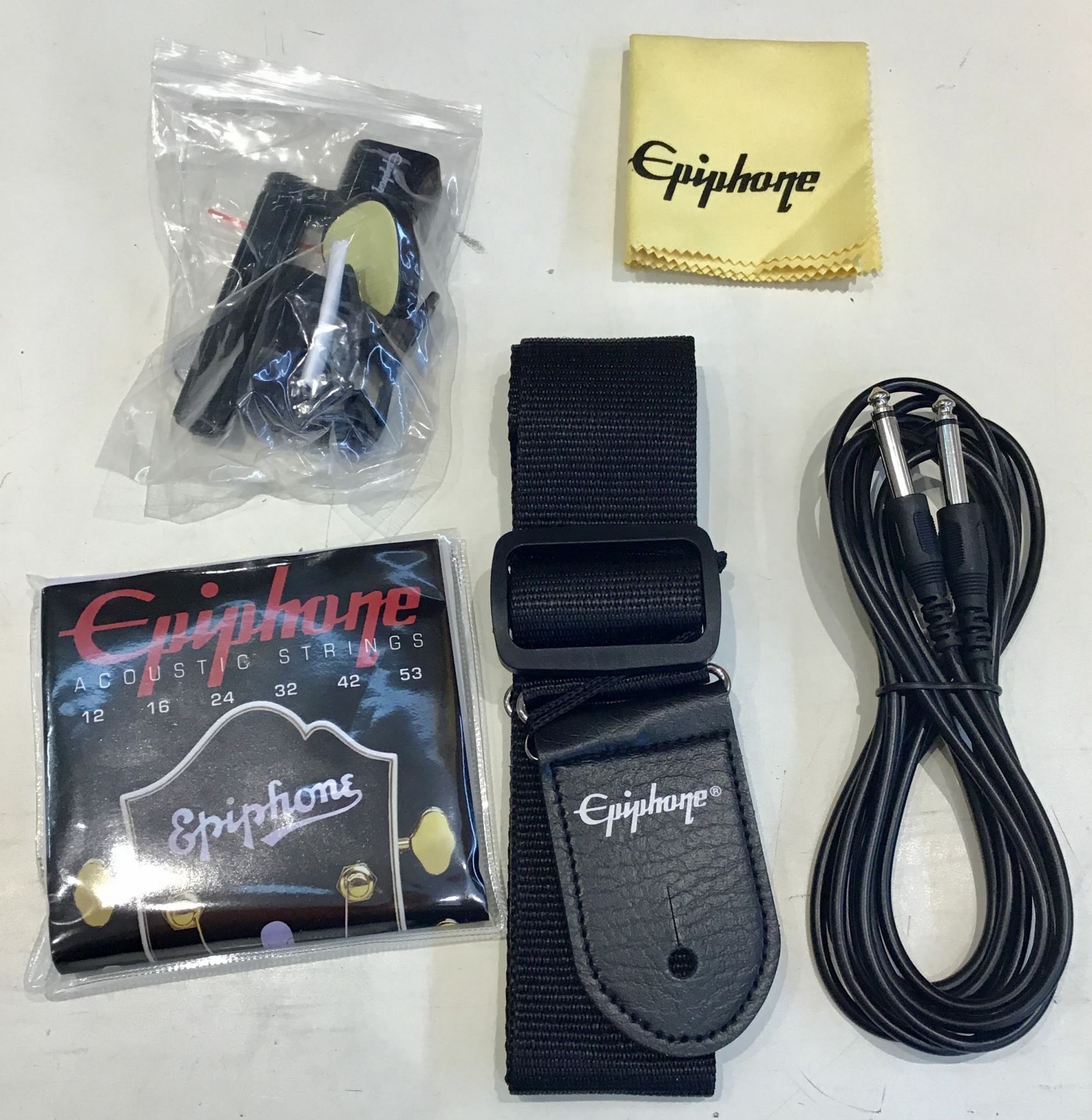 Gibson、Epiphoneの商品をご検討だけど迷っていた方へ朗報です！ [!!買うタイミング来ました！!!] 今買った方が良い理由はこれだ！ **①期間限定でアクセサリーセットプレゼント！ 12/25までの間、Gibsonの全商品と￥50,000（税込）以上のEpiphoneのアコースティック・ […]