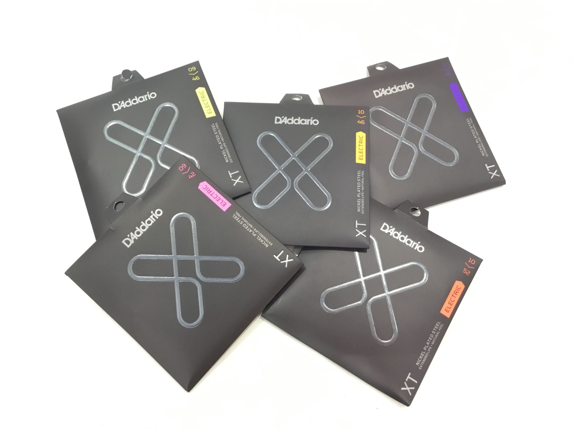 【入荷情報】D’Addario XT Series Strings入荷しました！