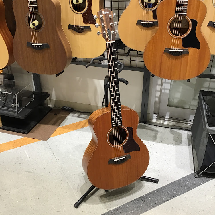 TaylorGS mini Mahogany