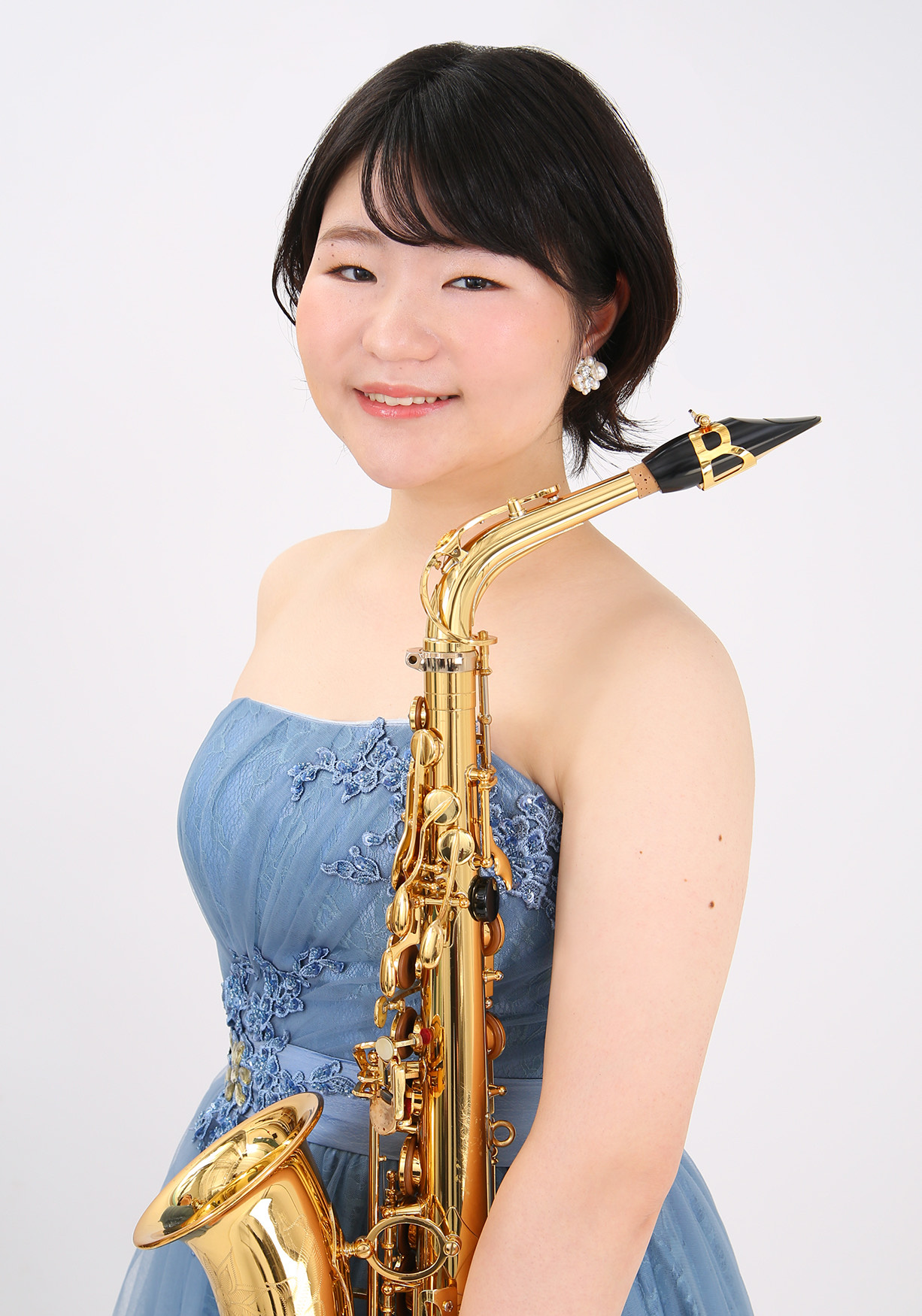 サックス・デジタル管楽器講師阪井 日花里(さかい ひかり)