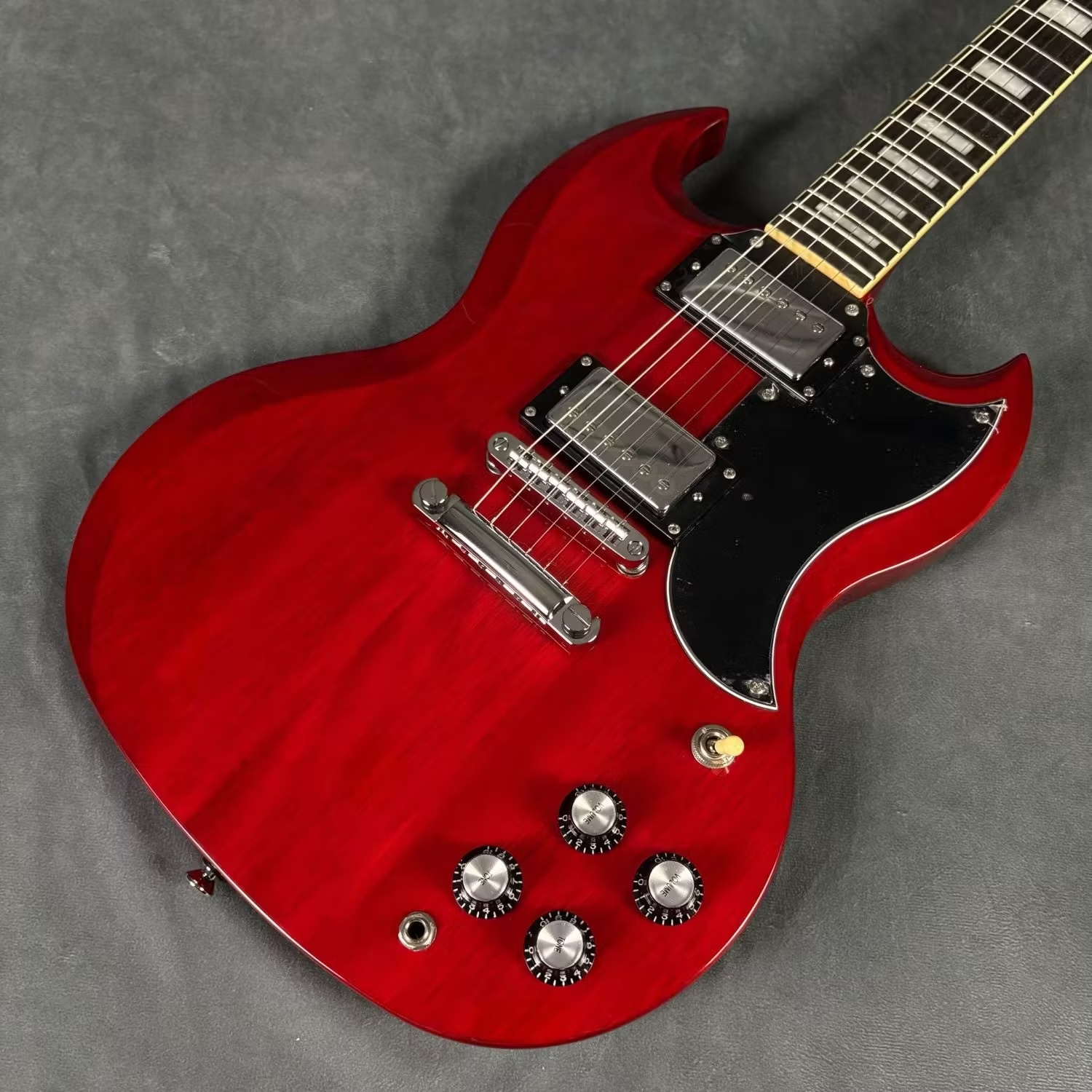 Bacchus MARQUIS-STD A-RED