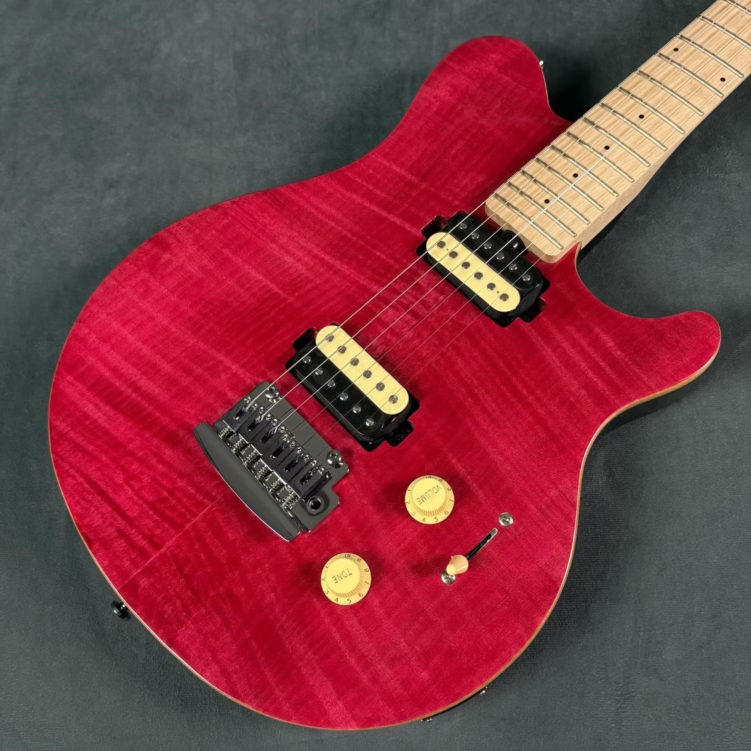 STERLING by MusicmanSUB AX3FM-STP-M1 AXIS FLAME MAPLE