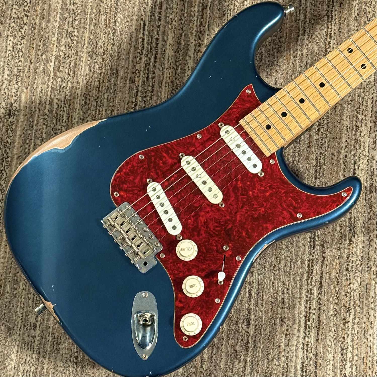 【中古】MOMOSEMC-1-STD/Maple/Aged Vintage Lake Placid Blue