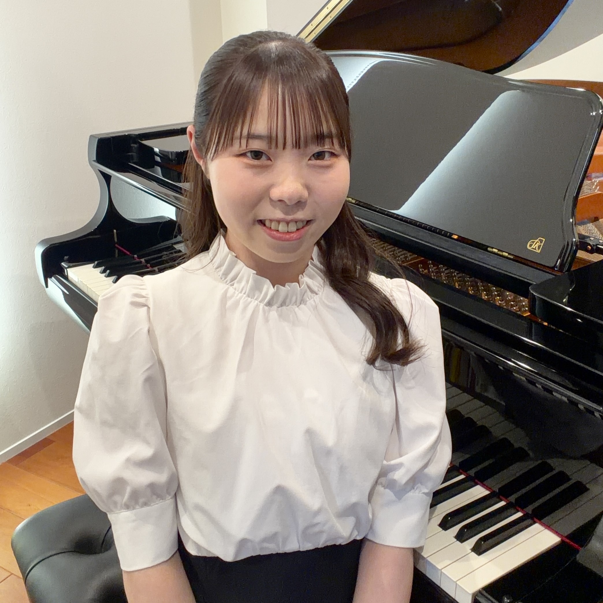 中村　彩椰（なかむら　さや）