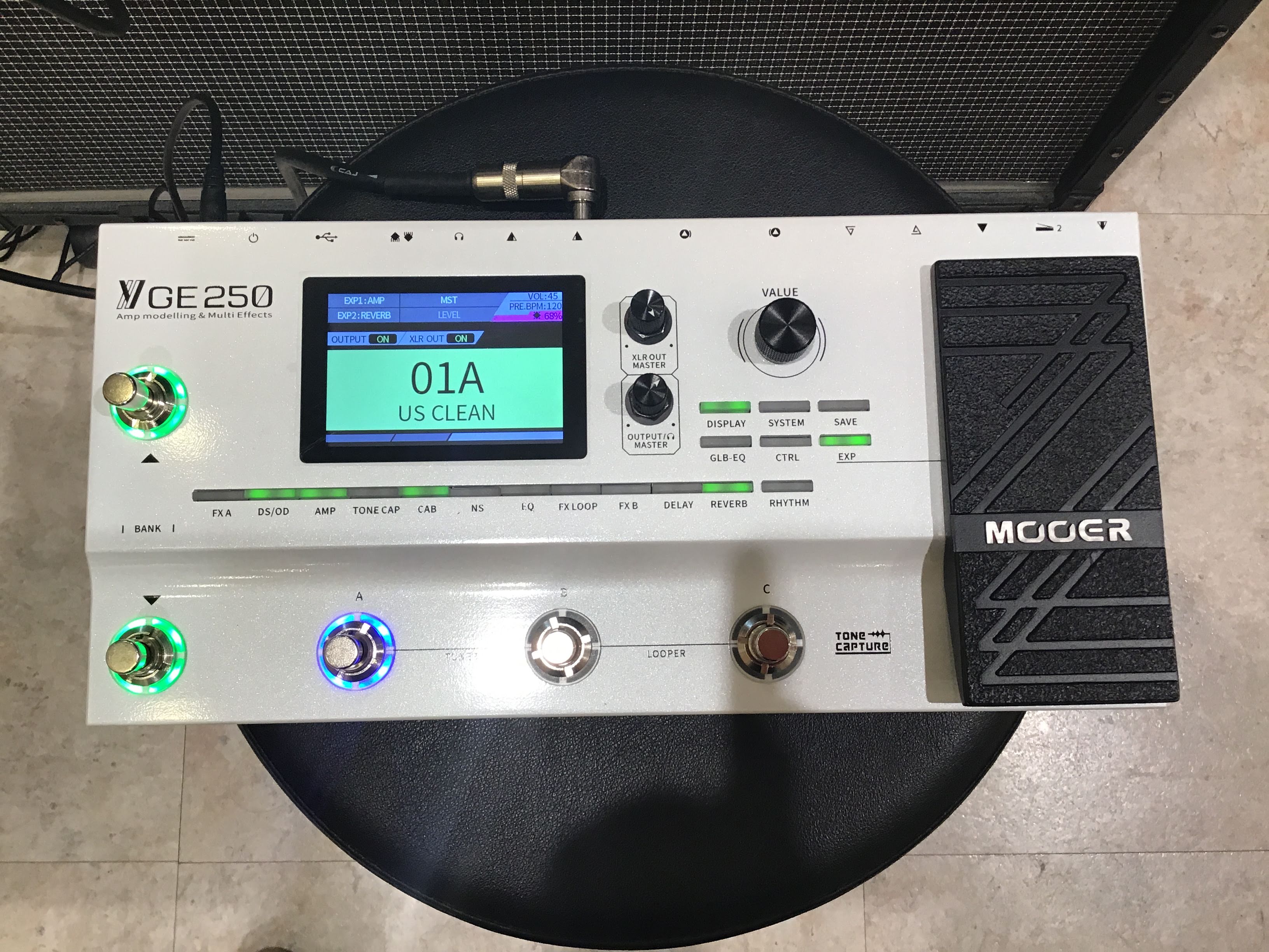 Mooer 新機種「GE250」最速レビュー！GEシリーズの勢いが止まらない！｜島村楽器 イオンモール甲府昭和店