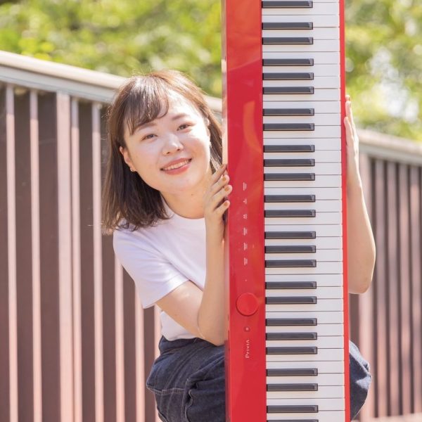 ピアノインストラクター　矢崎　宏美