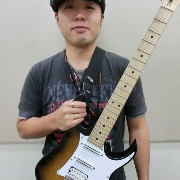 エレキギター・アコースティックギター講師　佐原　勇太