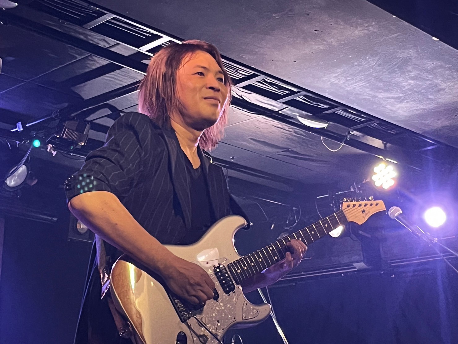 B’z、ZARD、倉木麻衣、ほか数々のライブにギタリストとして参加している大賀好修氏によるギターセミナー及びセッションイベントを開催いたします。ライブにより培ってきた演奏テクニック、使用機材やセッティングを間近で観られるだけでなく、多彩なギタープレイを大音量で体感して頂けるチャンス！！ CONTEN […]