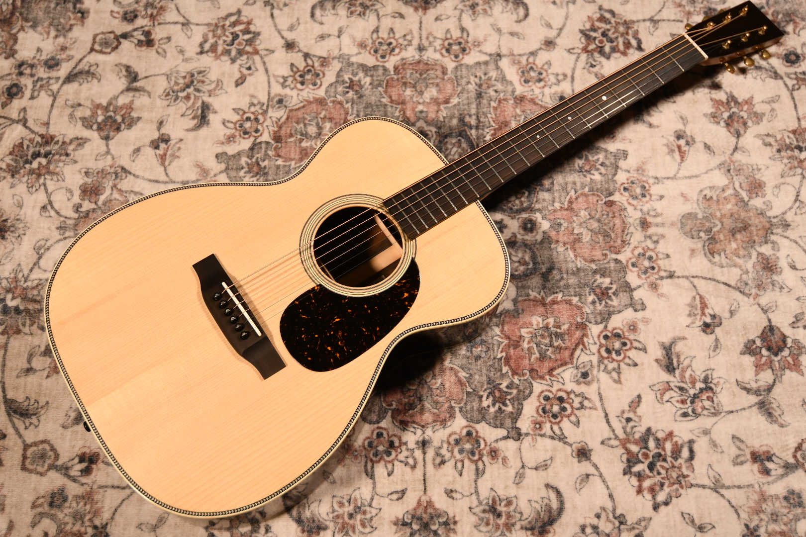 Sakata Guitars00-28B