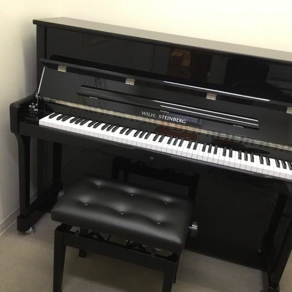 アップライトピアノを導入しております。