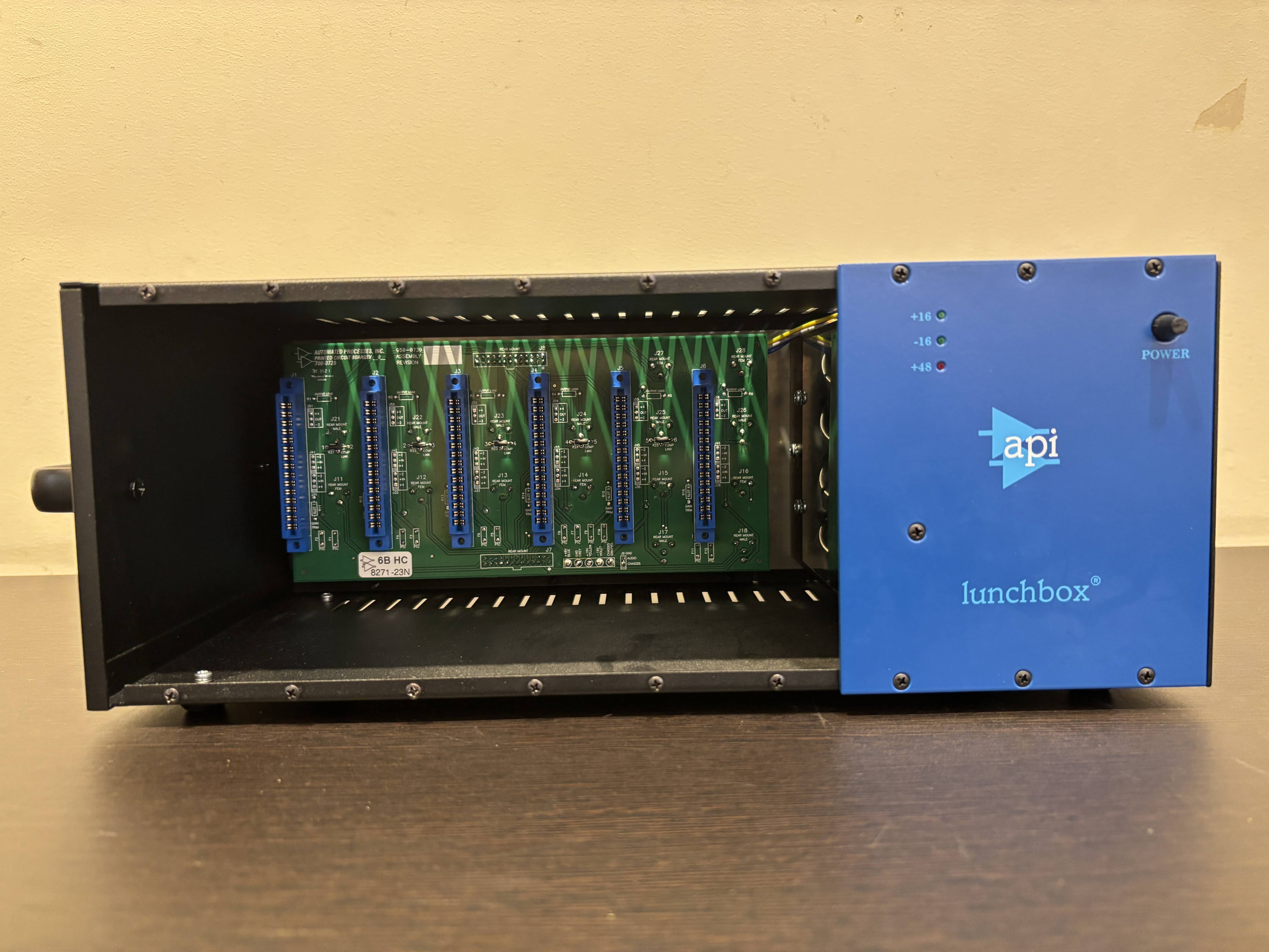 API(エーピーアイ)6-slot lunchbox【展示品限定価格】