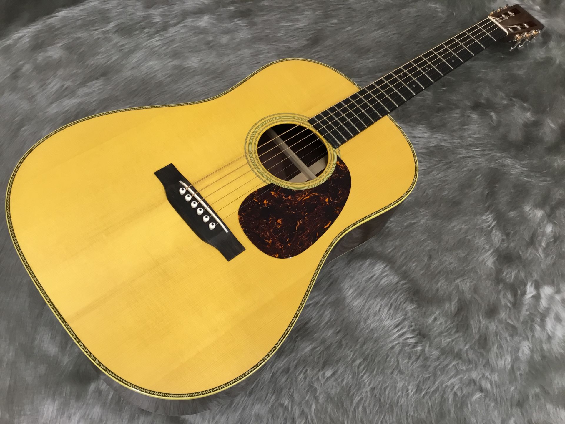 [https://www.shimamura.co.jp/shop/kokubunji/guitar-bass-ukulele/20181208/2475::title=] ***アコースティックギター総合ページは[https://www.shimamura.co.jp/shop/kokubunji […]