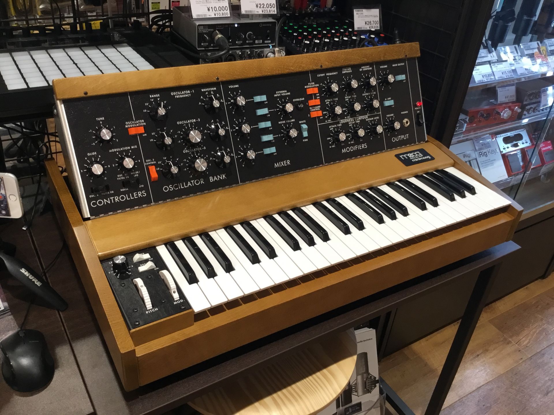 【数量限定生産】Minimoog Model D　入荷しました！