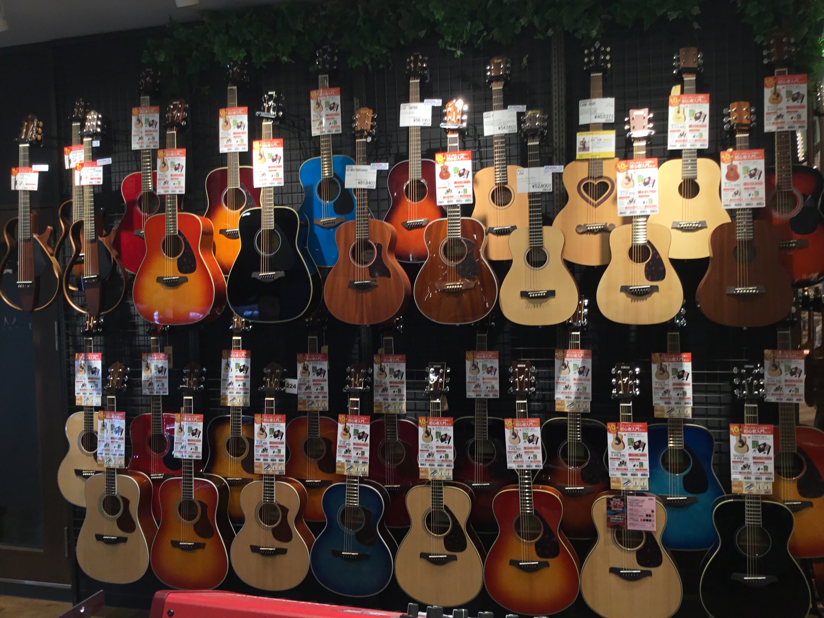 **アコギ総合ページは[https://www.shimamura.co.jp/shop/kokubunji/guitar-bass-ukulele/20181208/2475::title=コチラ]をクリック!! *アコースティックギターの選び方 みなさんこんにちは！島村楽器セレオ国分寺店アコース […]