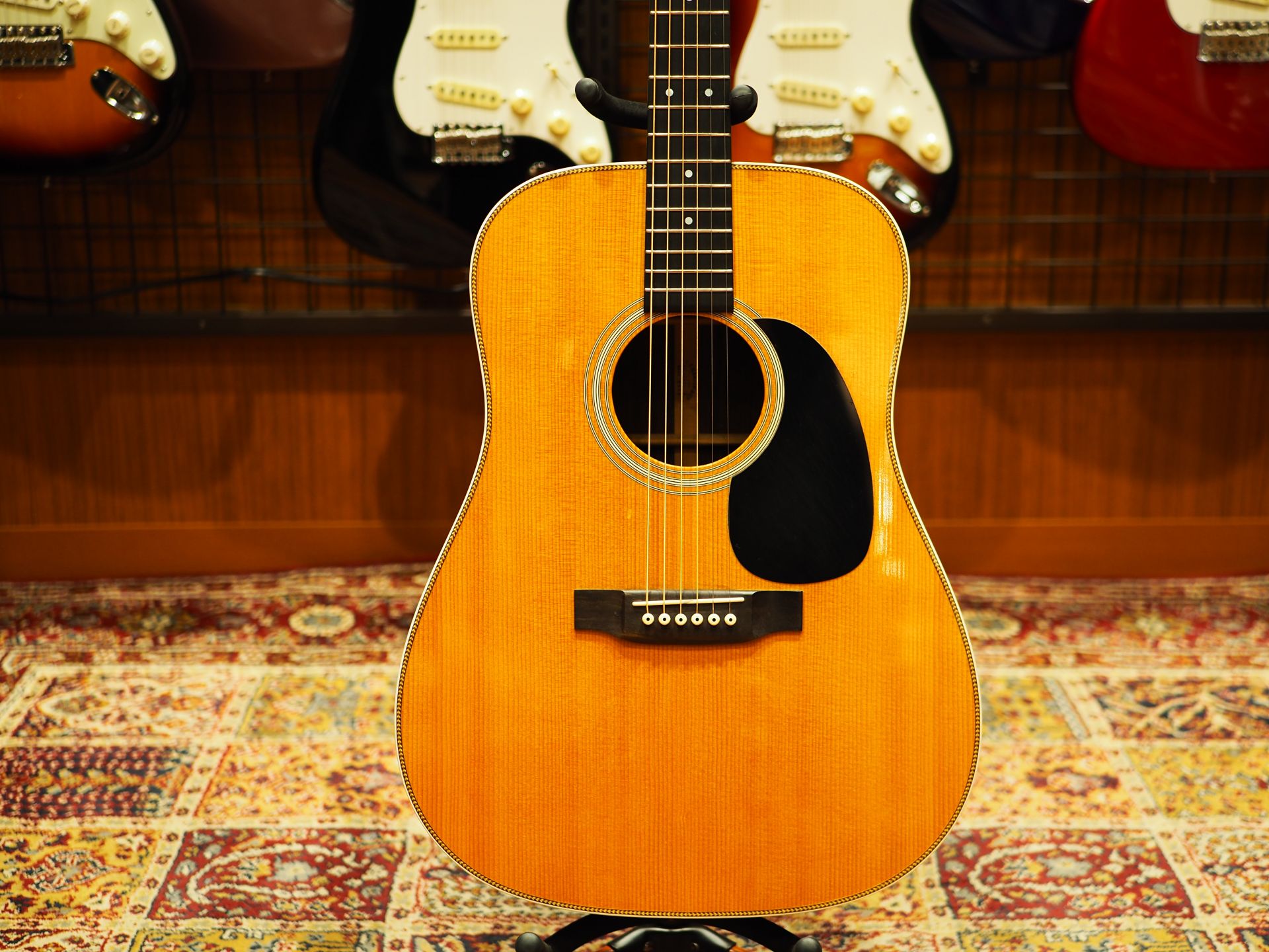 中古楽器】Martin/HD-28【アコースティックギター】｜島村楽器 セレオ