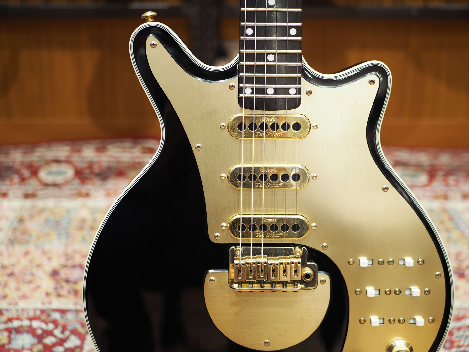 【中古楽器】Brian May Guitars/The BMG Special LE Black ‘N’ Gold【エレキギター】