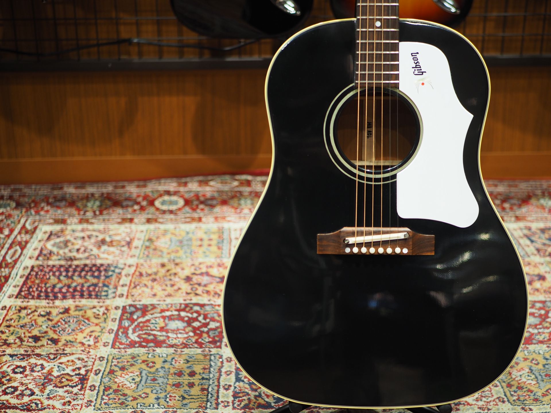 新品特価】Gibson/1960s J-45 EB AJ VOS|島村楽器 セレオ国分寺店