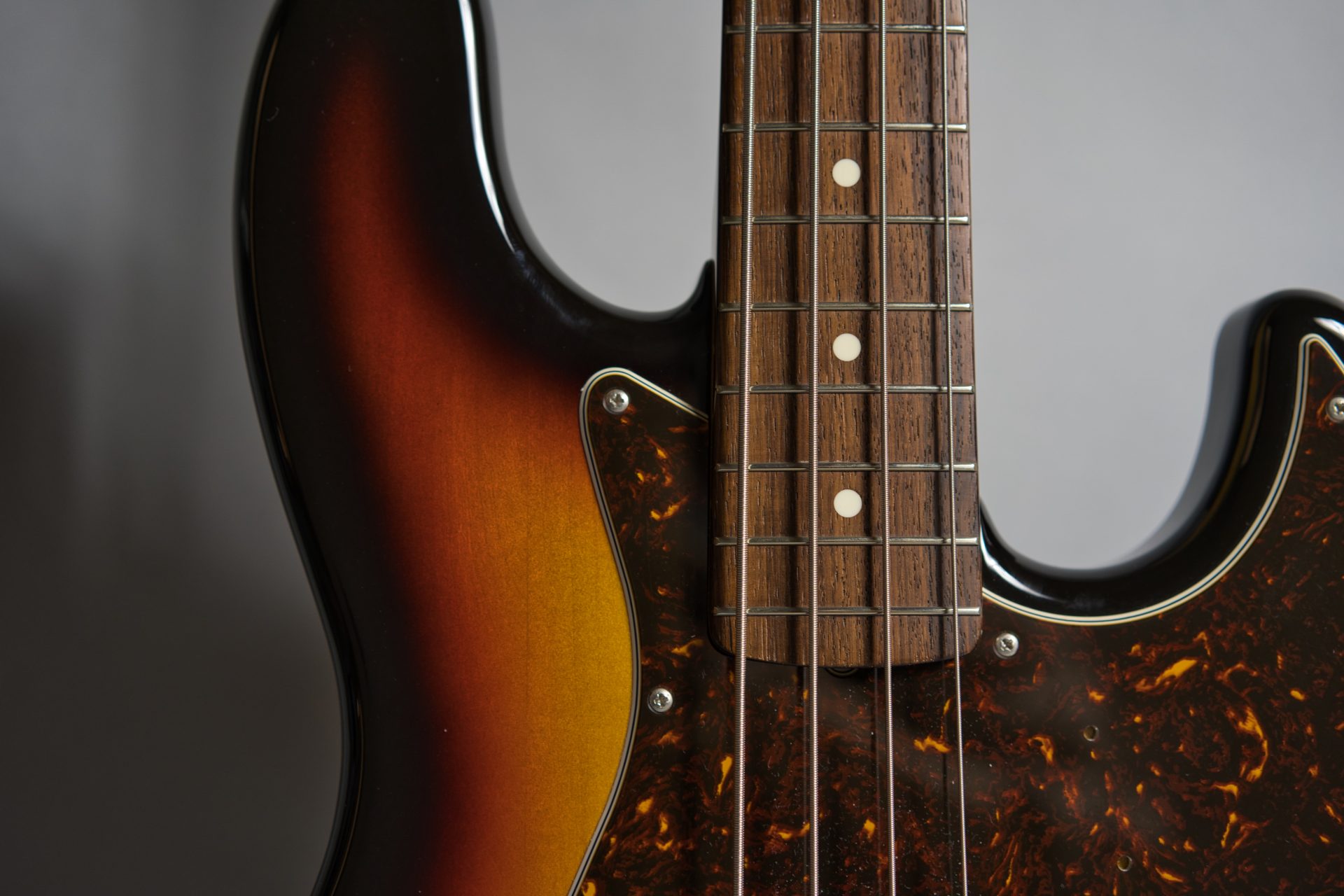 [https://www.shimamura.co.jp/shop/kokubunji/other-inst/20200820/4761::title=] *2007～2010年製のFender Japan JB62-75USが中古で入荷しました！ ***・商品について Fenderエレキベースの定 […]