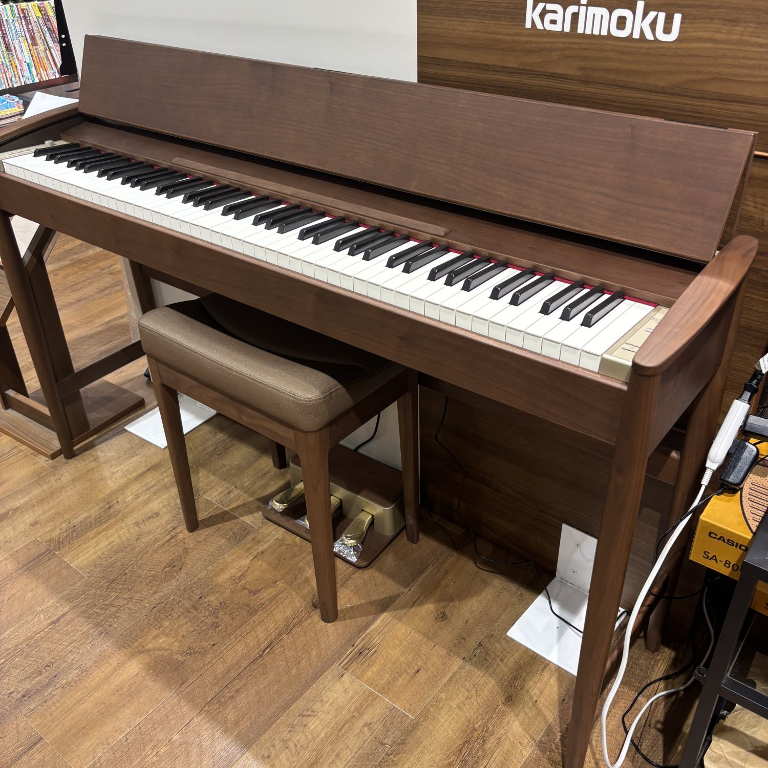 RolandKF-10